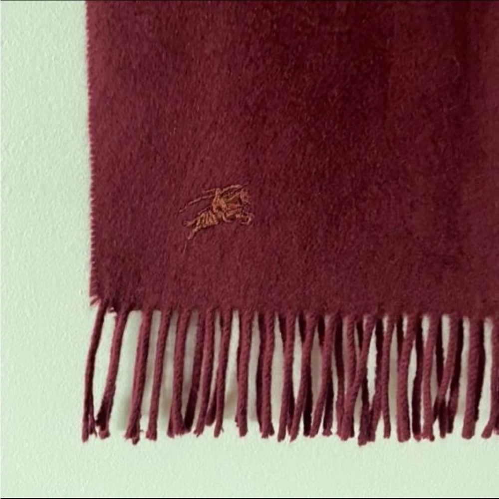 Authentic Burberry Equestrian Knight Scarf - Picture 2 of 6